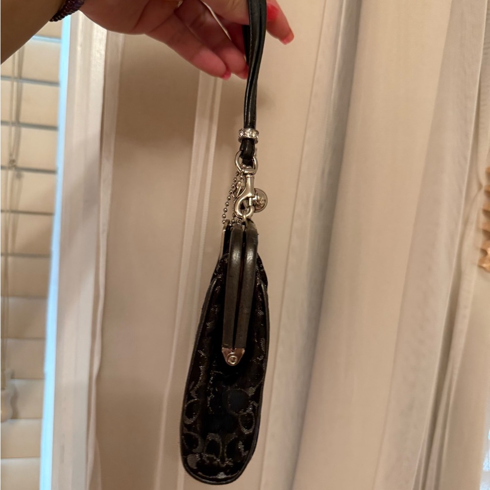 Coach Vintage Y2K Lurex Black Signature Frame Kisslock clutch silver hangtag - Picture 4 of 8